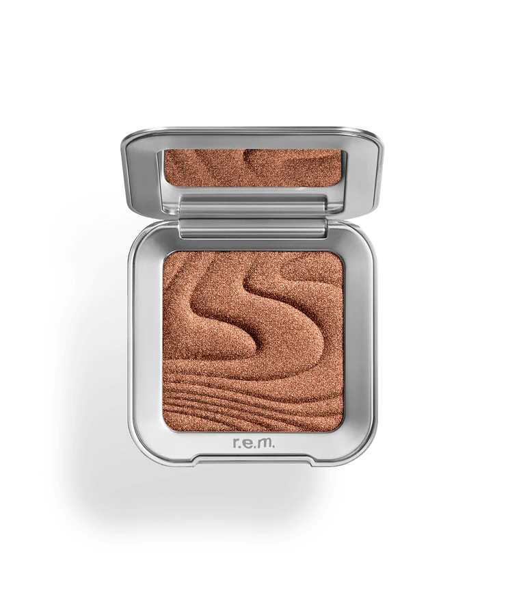 R.E.M Beauty Interstellar Highlighter Topper (Miss Mars)