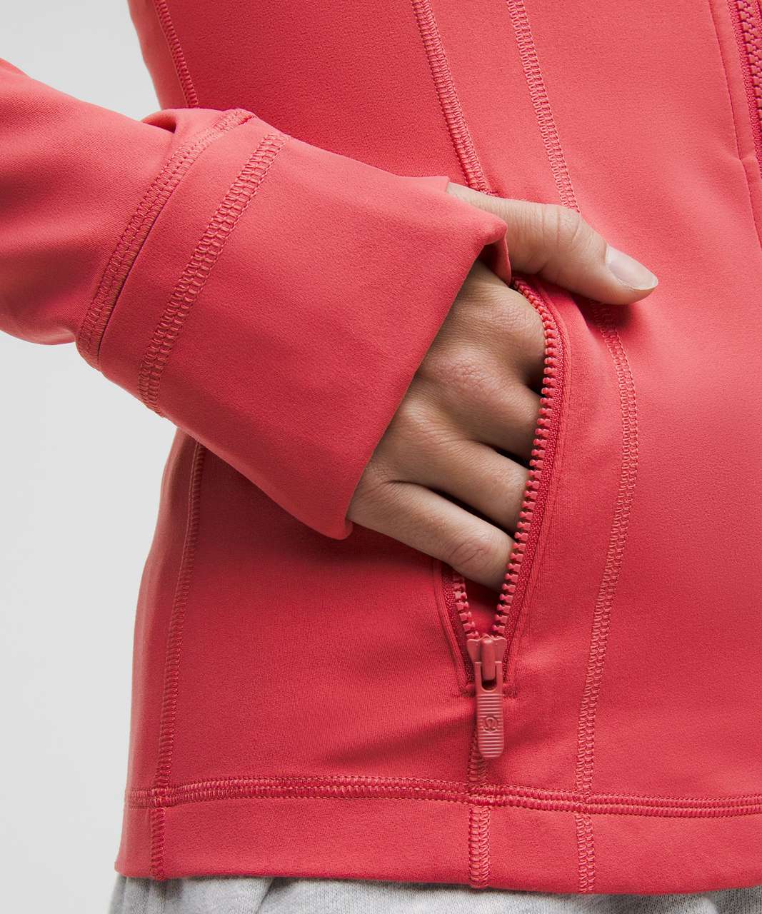 Define Jacket Nulu Desert Red- Sz 4