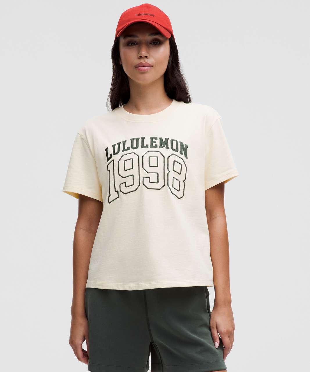 Relaxed- Fit Cotton Jersey Tee Graphic - Buttercream Sz 4